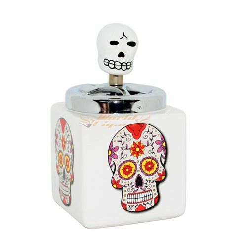 Cinzeiro Decorado em Porcelana Com Tampa - Caveira 03
