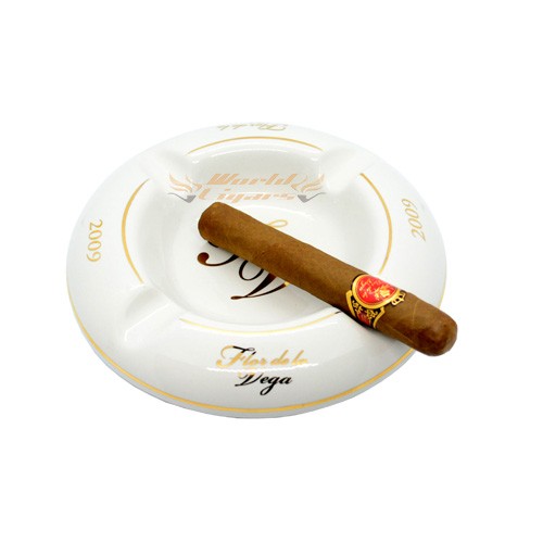 Cinzeiro P/Charuto em Porcelana P/4 - Flor de la Vega Branco