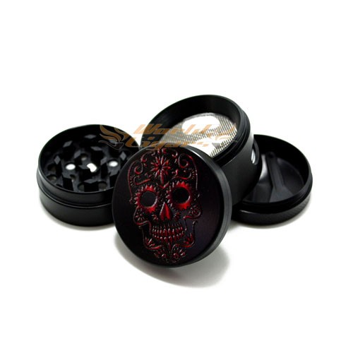 Triturador de Fumo em Metal Pequeno Preto Caveira
