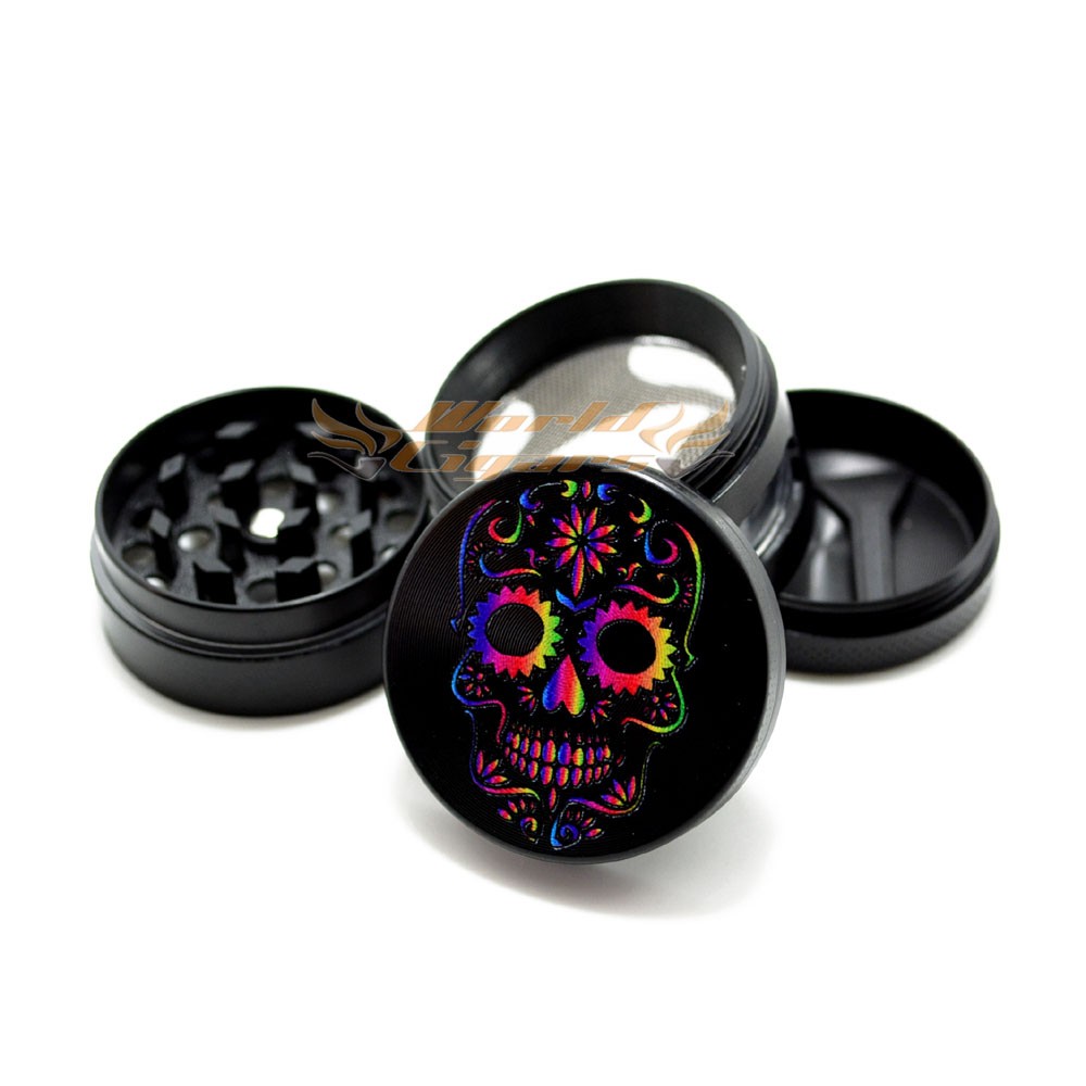 Triturador de Fumo em Metal Pequeno Preto Caveira
